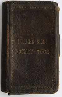 Livre relié avec la peau de Burke